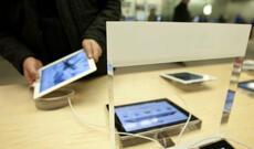 Yeniyetmənin planşetini soyğunçuluq yolu ilə taladılar