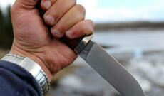 Bakı sakinini bıçaqlayıb qarət etdilər