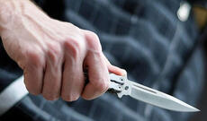 Bakıda qardaş qardaşı bıçaqlayıb