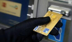 Bir şəxsin bank kartından 478 manatını oğurlamaqda şübhəli bilinən üç nəfər saxlanılıb