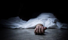 Arvadına 22 bıçaq zərbəsi vuran kişi həbsdə ölüb