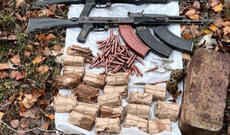 Xankəndi şəhəri ərazisindən silah və sursatlar aşkar olunaraq götürülüb