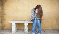 Yeniyetmə qızı qaçıraraq zorlayan 45 yaşlı mühafizəçiyə hökm oxundu