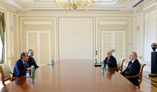 Prezident İlham Əliyev “CVC Capital Partners” şirkətinin həmtəsisçisi və sədrini qəbul edib