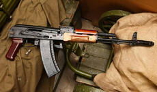 Paytaxt və respublikanın ayrı-ayrı rayonlarında qanunsuz saxlanılan odlu silahlar təhvil götürülüb