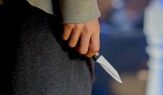 Bakıda nişanlısı ilə mübahisə edən gənc özünü BIÇAQLADI