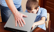 Uşaqlarda internet asılılığının təhlükəli nəticələri