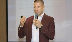 Çingizlə arvadı üz-üzə gəldi - “Qızımı əlimdən aldı”