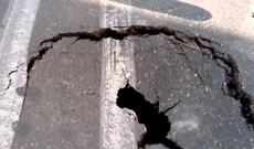 Bakıda yol çökdü, nəqliyyatın hərəkəti çətinləşdi -Video