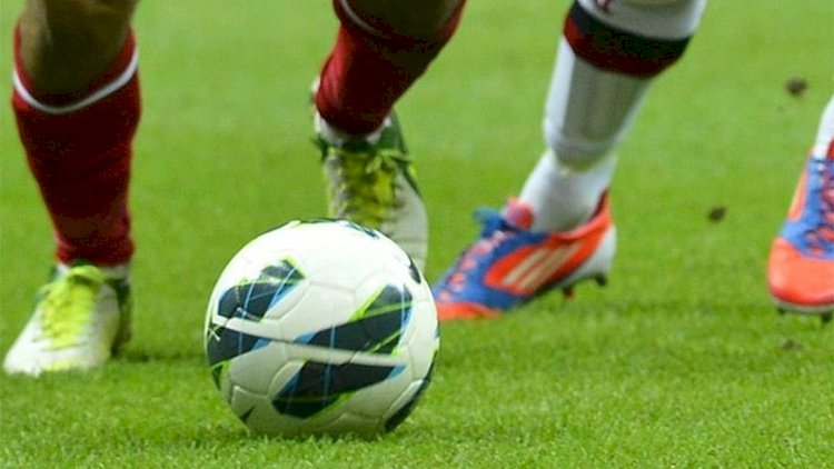 Futbolçu oyun zamanı vəfat etdi