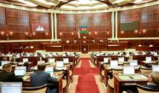 Oğlu həbs edilən icra başçısı deputat olmağa çalışır