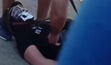 Türkiyədə bir nəfər bıçaq və balta ilə məscidin yaxınlığında insanlara hücum edib