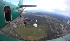 Rusiyada qız ad günündə paraşütlə tullandıqdan sonra ölüb