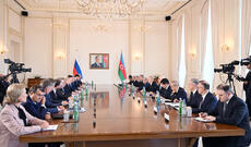 Azərbaycan və Rusiya prezidentlərinin geniş tərkibdə görüşü olub