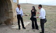 Leyla Əliyeva Şamaxıda tarixi abidələrdə aparılan işlərlə tanış olub