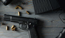 Paytaxt və respublikanın ayrı-ayrı rayonlarında qanunsuz saxlanılan odlu silahlar təhvil götürülüb