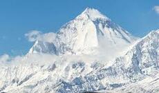 Nepalda itkin düşən rusiyalı alpinistlər ölüb