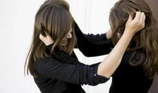 Paytaxtda qadınlar pula görə dalaşdılar