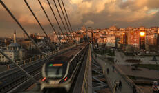 İstanbulda metroda yanğın baş verib