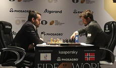 Nepomnyaşiy və Karlsen dünya blits çempionatında qələbəni bölüşdülər