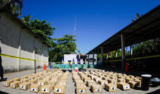 Kolumbiyada ölkə tarixində ən böyük kokain daşımalarından biri ələ keçirilib