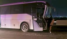 Bakı-Xudat marşrut avtobusu yük avtomobili ilə toqquşdu