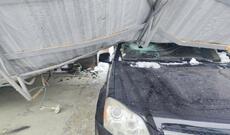 Dam örtüyü maşının üzərinə aşdı – VİDEO