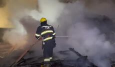 “Dərnəgül” taxta bazarında yanğın olub