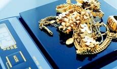 Bakıda mərcdə 15 min uduzdu, xalasının qızıllarını oğurladı