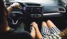 Bakıda müğənninin qızı evdən qaçdı: Gənc oğlan müştəriyə göndərir