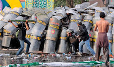 Zabitlərin əlavə dövlət vəzifəsi tutmasına icazə verən qanun