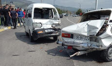 Ağsuda ağır yol qəzasında 8 nəfər xəsarət alıb