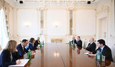 Prezident İlham Əliyev Sloveniyanın xarici işlər nazirini qəbul edib