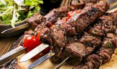 Kababla tutmayan içkilər bəlli oldu: Sağlamlığınız üçün ikiqat zərbədir