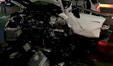 Yasa gedən ailə qəzaya düşdü: Xeyli sayda yaralı var