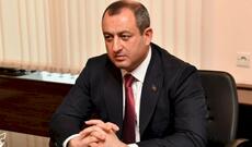 İcra başçısı ilə bağlı məsələ böyüyür