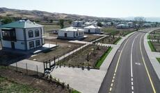 Ağalıda sürücü yük maşını ilə qəsdən adam vurub öldürdü