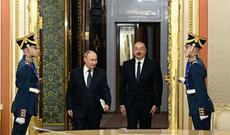 Putin Əliyevlə buna görə görüşmək istəmədi – Politoloq