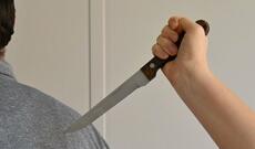 İsmayıllıda 34 yaşlı qadın ərini kürəyindən bıçaqladı