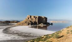 Urmiya gölü demək olar ki, tamamilə quruyub