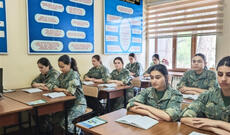 Azərbaycanda qadınlar hərbi həkim kimi hazırlanacaq