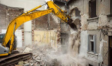 Bakının məşhur bazarında söküntü İŞLƏRİ BAŞLADI - VİDEO