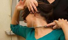 Rusiyadan Azərbaycana qayıdan kişi bacısı qızının başını kəsib