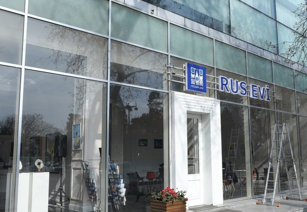 Bakıdakı “Rus Evi” yenidən açılacaqmı?