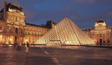 Luvr qarətini 100-dən çox müstəntiq araşdırır