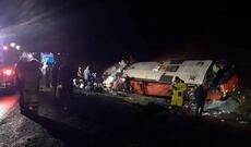 Biləcəridə ağır qəza: avtobus mağazaya girdi - Video