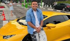 Azərbaycanlı blogerin Rusiyada hesabları donduruldu