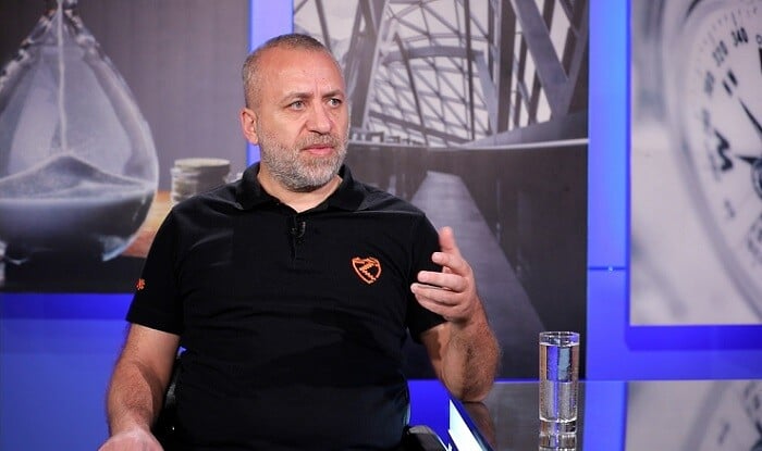 Zəngəzurda erməni hərbçilərini azərbaycanlılar yoxlayır