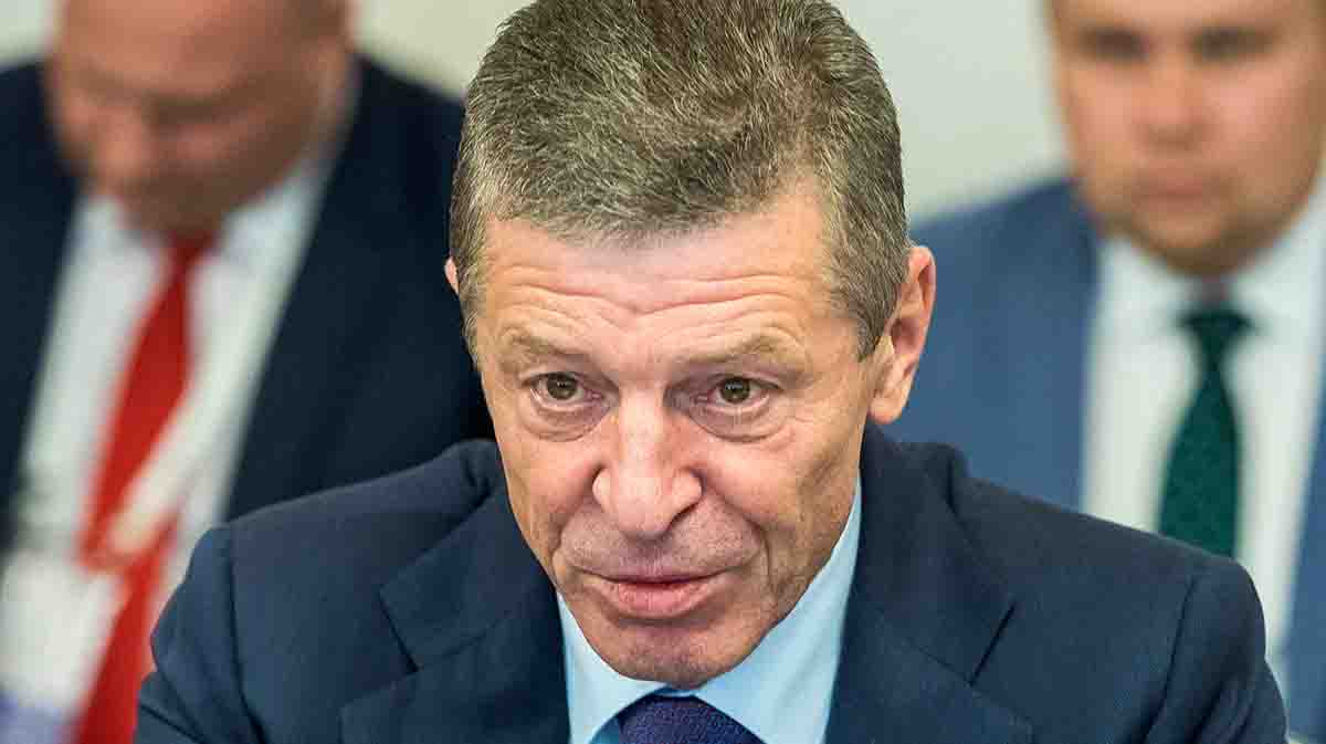 Dmitri Kozak istefa verməzdən əvvəl Putinə yazdığı məktubda Ukraynadakı müharibəni tənqid edib