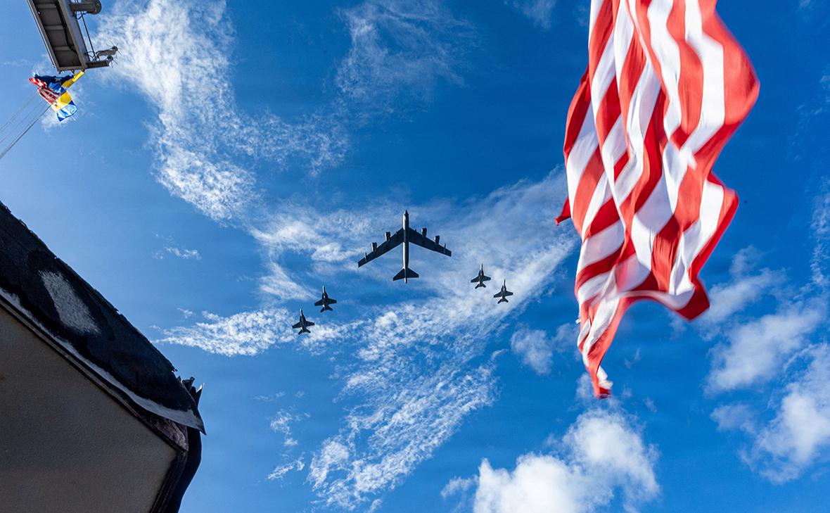 Tramp Venesuelaya təzyiqləri artırmaqda davam edir